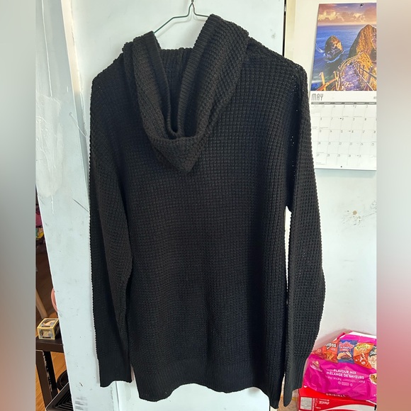 🍒Brand New! Forever 21 Hooded Sweater - Picture 3 of 5